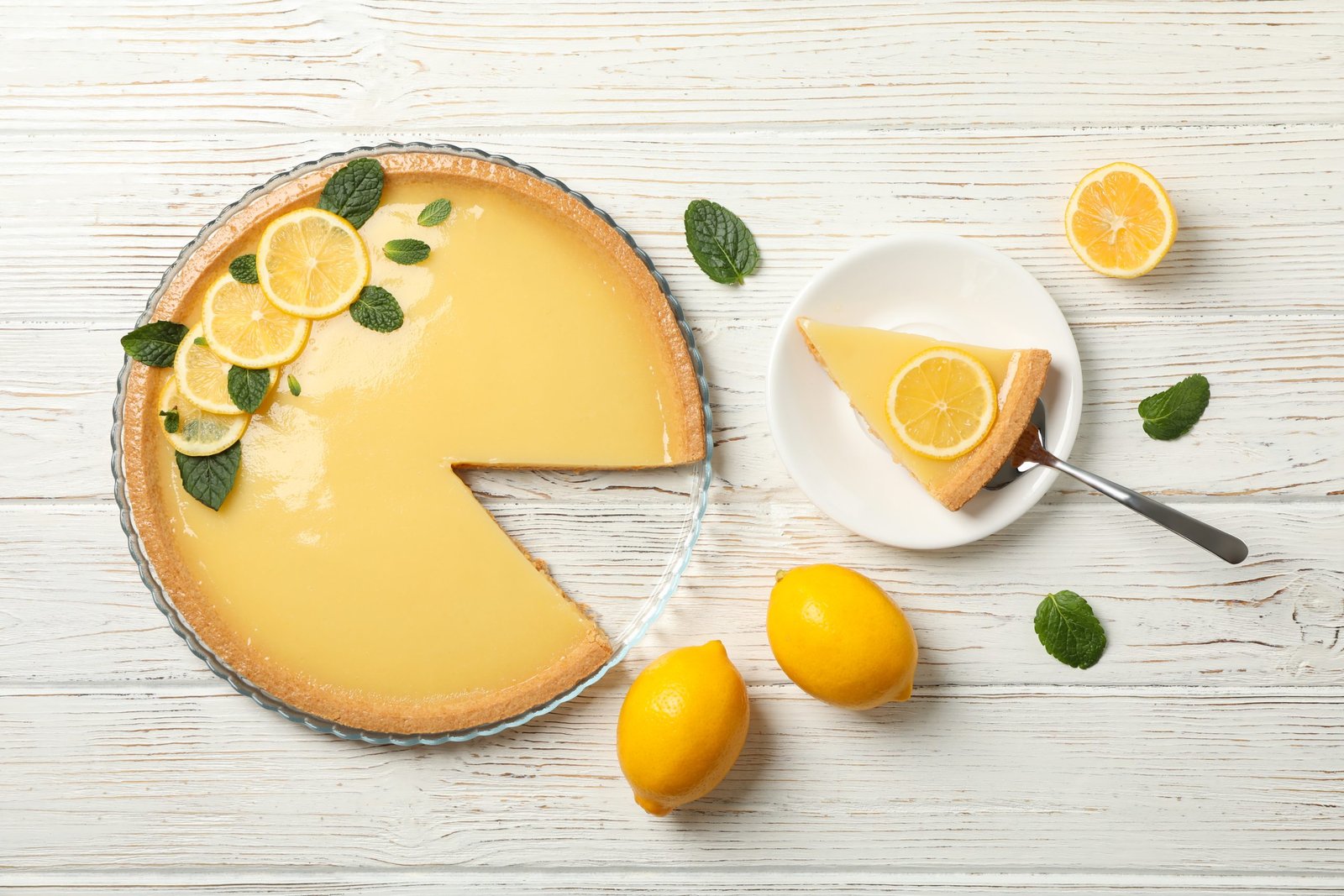 Bi nekaj sladkega Recept za osvežilno limonino pito